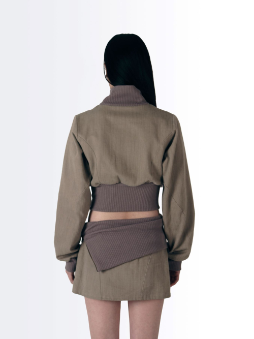 Укороченный бомбер в рубчик с высоким горлом (Beige)