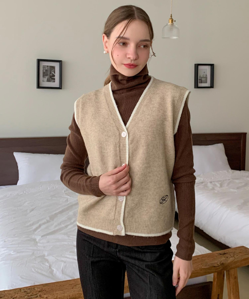 Color Block Embroidered Knit Vest (3colors)