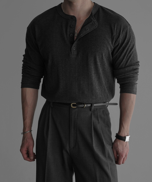 PATTERN REGULAR HENLEY NECK KNIT TEE [CHARCOAL]