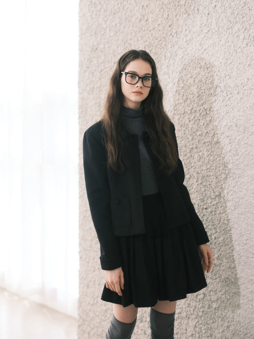 Короткий шерстяной жакет Classic/Black