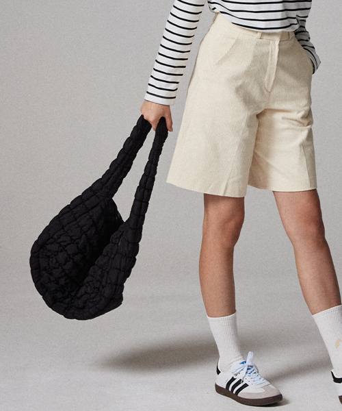 Cloud Quilting Over Size Shoulder Bag чёрный