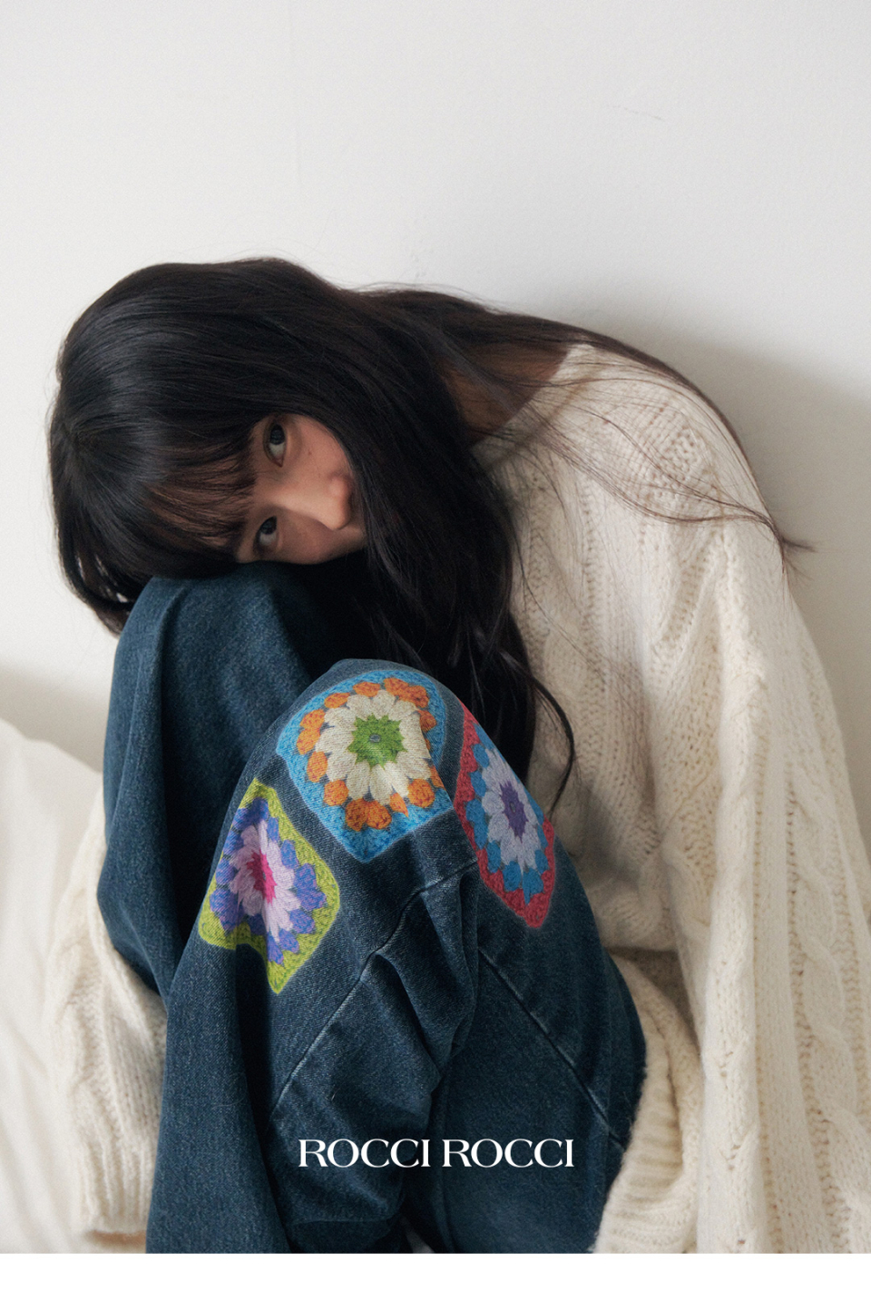 로씨로씨(ROCCI ROCCI) 로씨로씨 X 그래피커스 Crochet Jeans