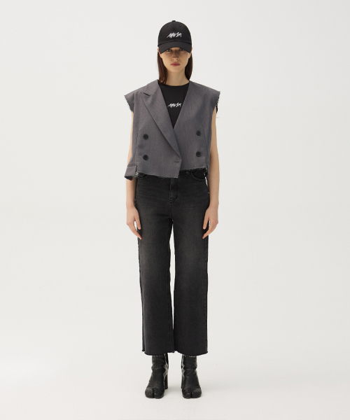 Origami signature cropped vest
