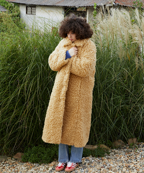 Shearling Over Coat (Beige)