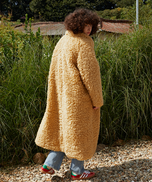 Shearling Over Coat (Beige)