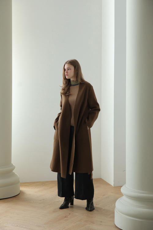Приталенное пальто без воротника с вышивкой шерстью_Khaki Brown