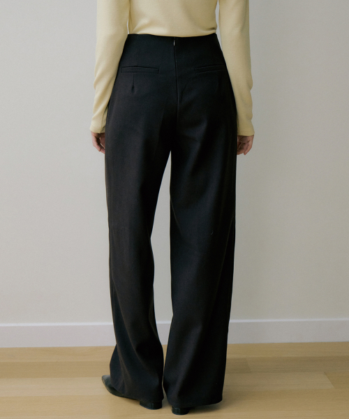 EOT HIGH WAIST TIDY SLACKS DARK BROWN