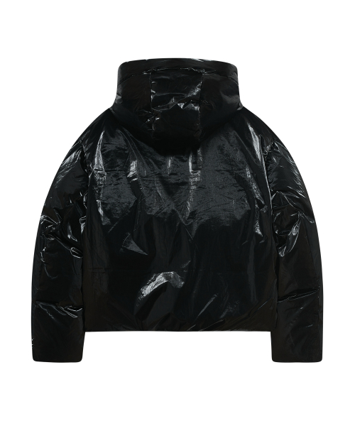 Оверсайз пуховик 86-IRO341 Essential Glossy с капюшоном Black