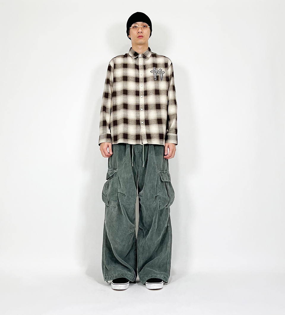 [SK8ER ROCK] Pigment Cargo String Wide Pants ★大人気★ SK8ER ROCK] Pigment Cargo String Wide Pants ☆大人気☆ ボトムス