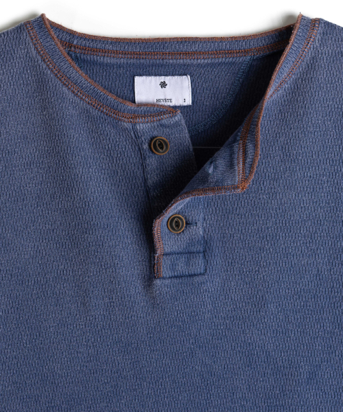 Вафельная рубашка Henley washed Indigo