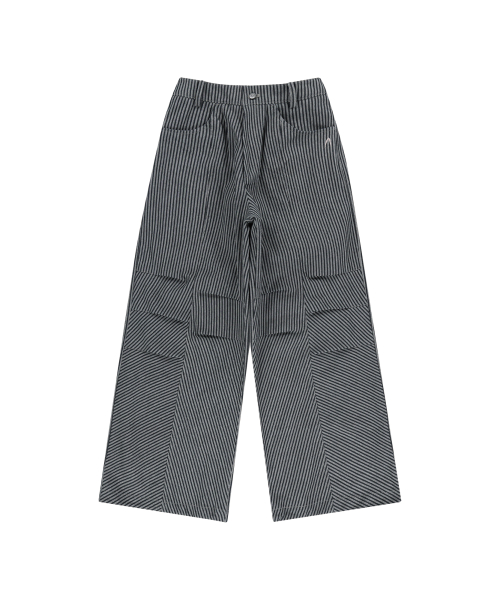 MUSINSA公式 | AAKAM Knee Pin-tuck Stripe Denim Pants (Black)