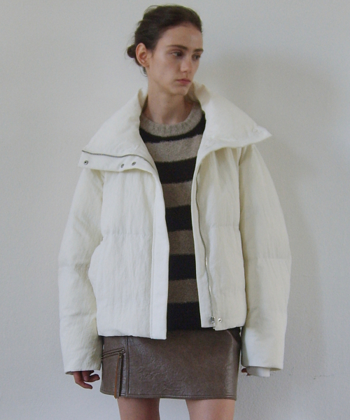 HIGH NECK PUFFER JACKET - IVORY