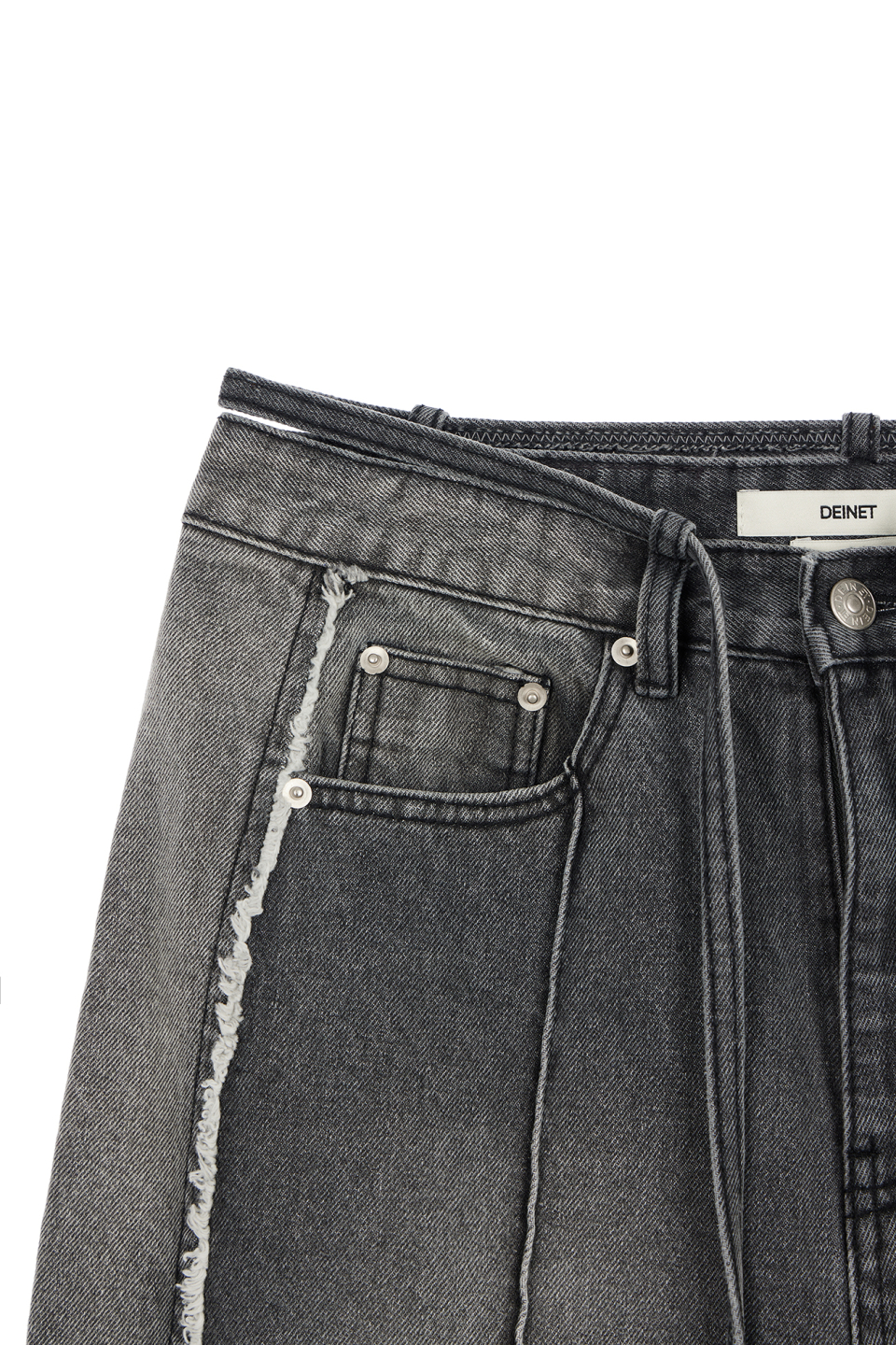 韓国商品/DEINET STRING BELT RAW EDGE JEANS 다이닛(DEINET) STRING BELT RAW EDGE JEANS IN BLACK - 사이즈