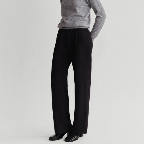 Double one tuck slacks (Black)