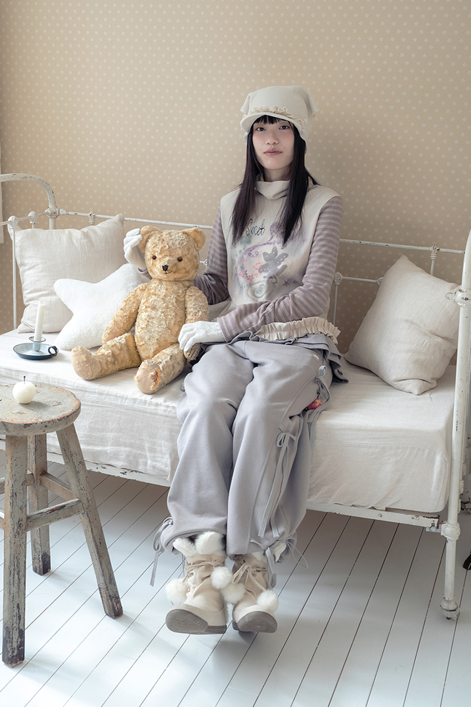MUSINSA公式 | HUG YOUR SKIN Drawing Frill Polar Top (Beige Pink)