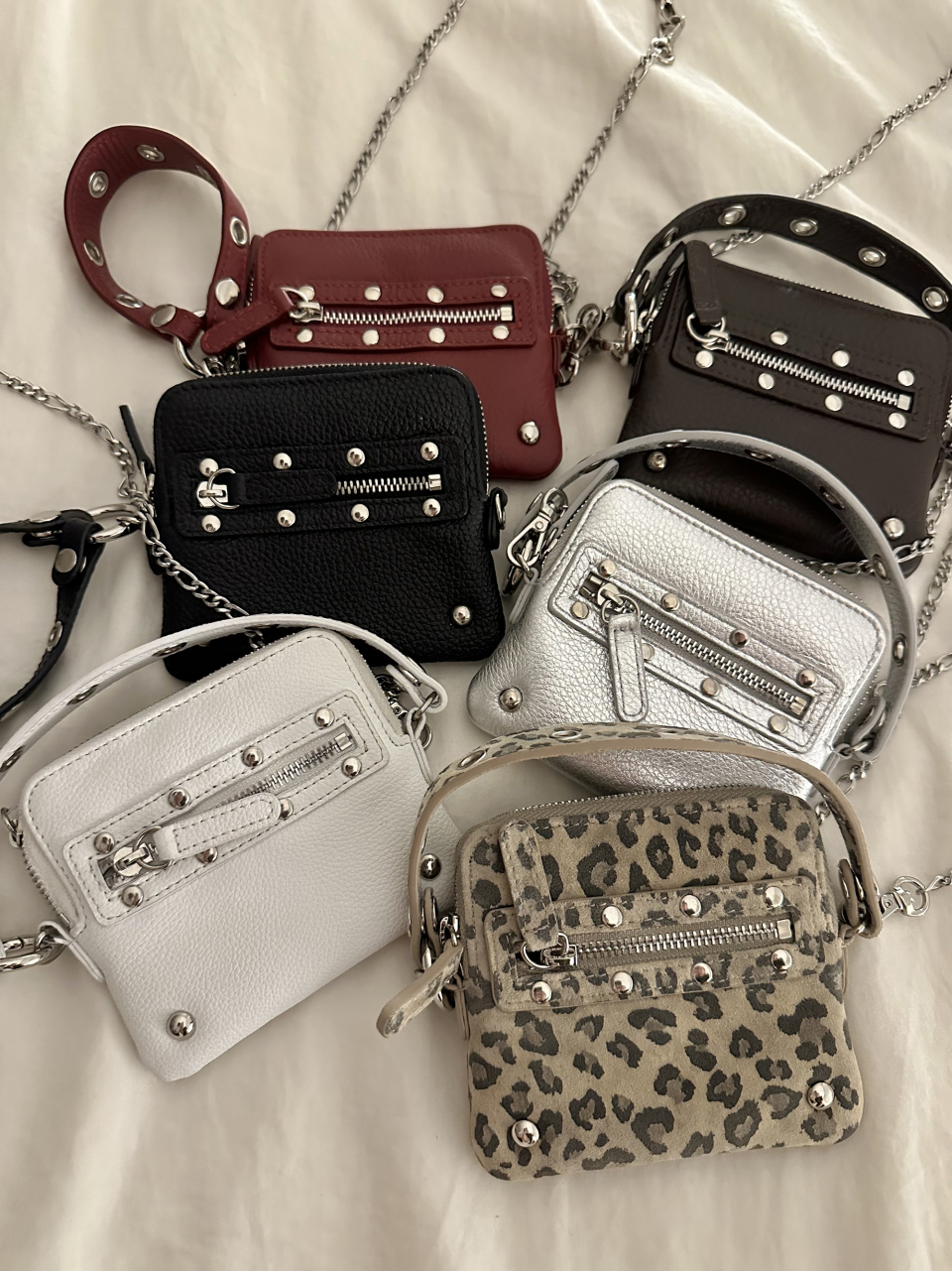 卸し売り購入 DEINET STUD CROSS CHAIN WALLET バッグ
