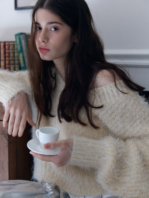 v neck feather knit_butter