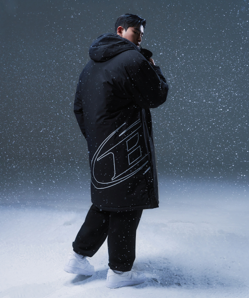 BIG SYMBOL BENCH PARKA [BLACK]