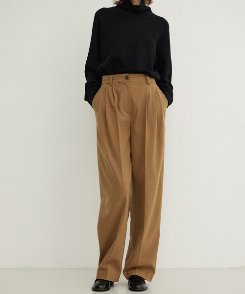 Wool Blend Wide Pleated Slacks_CARAMEL