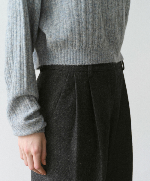 Wool twill wide slacks