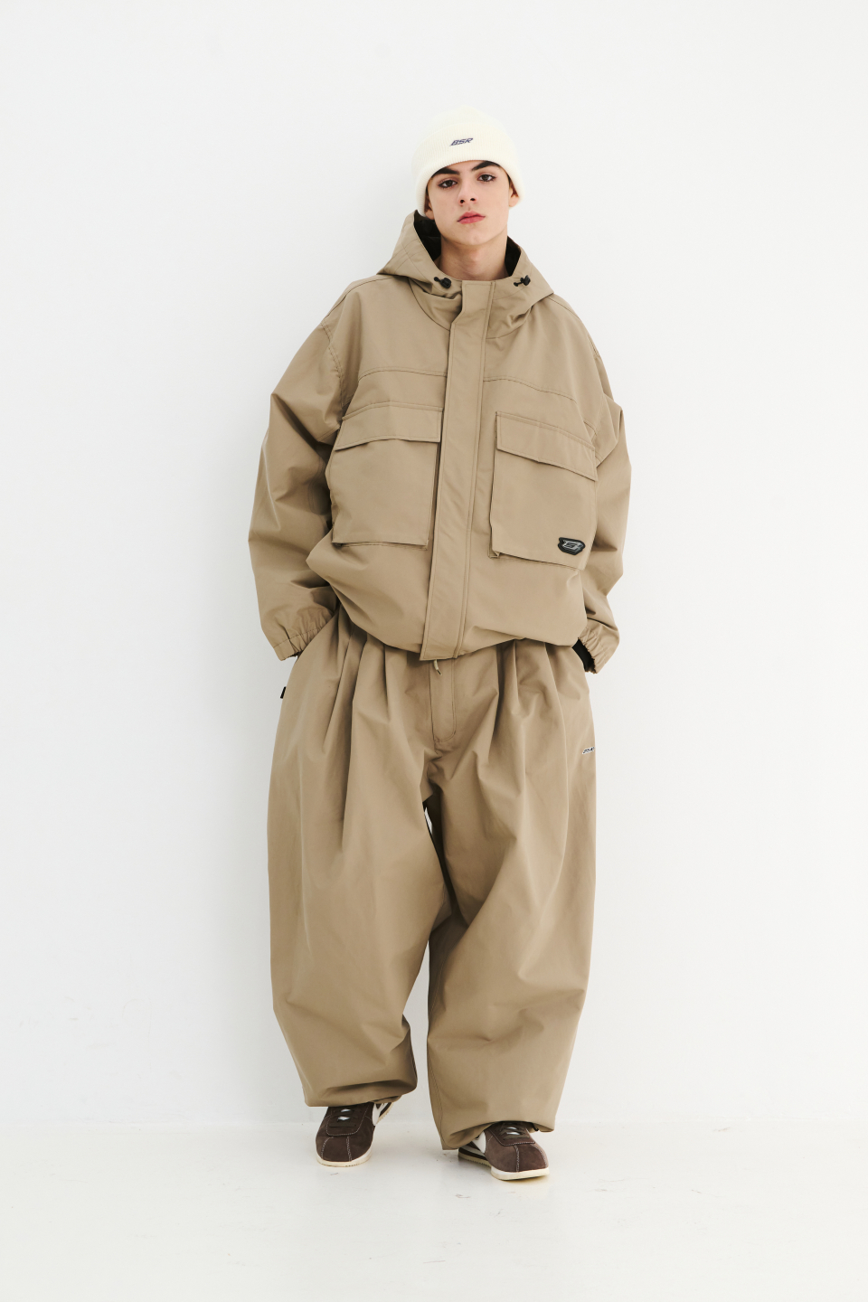 やなさん　　bsrabbit ジャケット&キャップ2点セット MUSINSA公式 | BSRABBIT Big Pocket Hooded Jacket White
