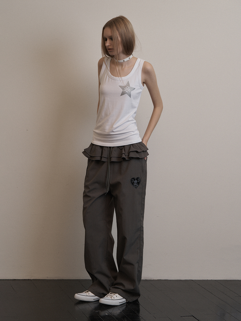 MUSINSA公式 | SETUPEXE FRILL SPORTY PANTS / KHAKI