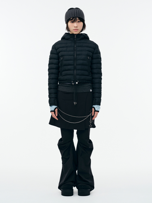 LIGHTWEIGHT PUFFER JACKET [BLACK]