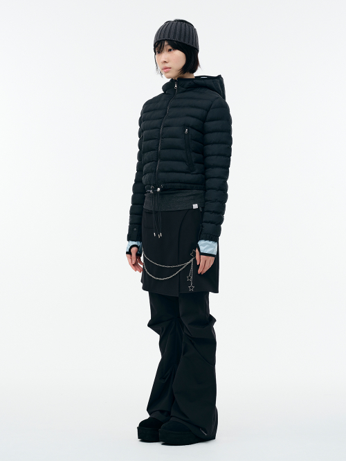 LIGHTWEIGHT PUFFER JACKET [BLACK]