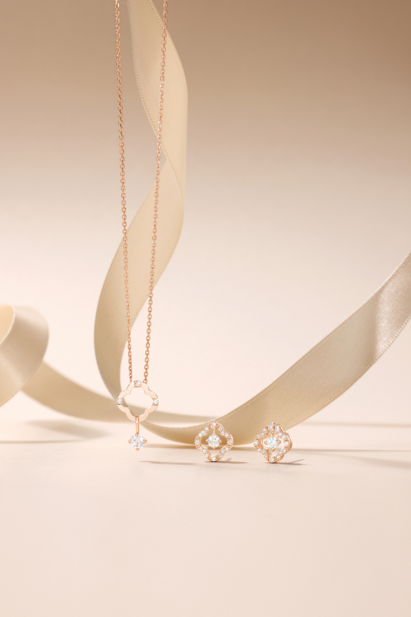 J.ESTINA ● CLOVIA DUELLO ネックレス MUSINSA | J.ESTINA CLOVIA Duello Necklace
