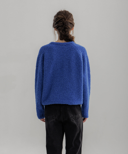 Reglan Round Neck Knit