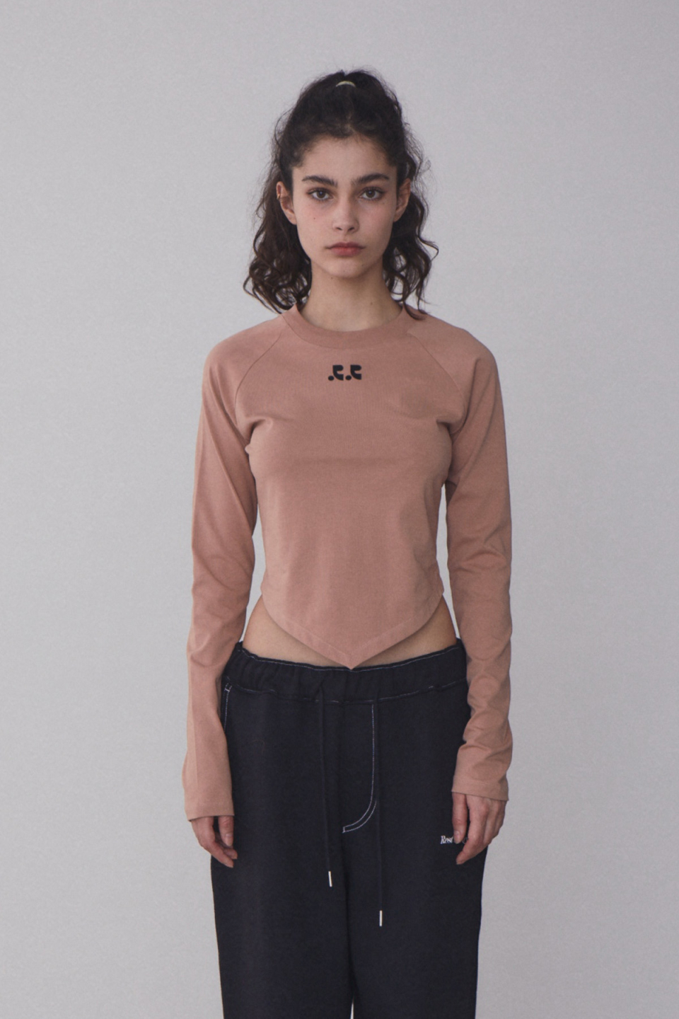 MUSINSA | REST&RECREATION RR ARROW POINT LONG SLEEVE T-SHIRT