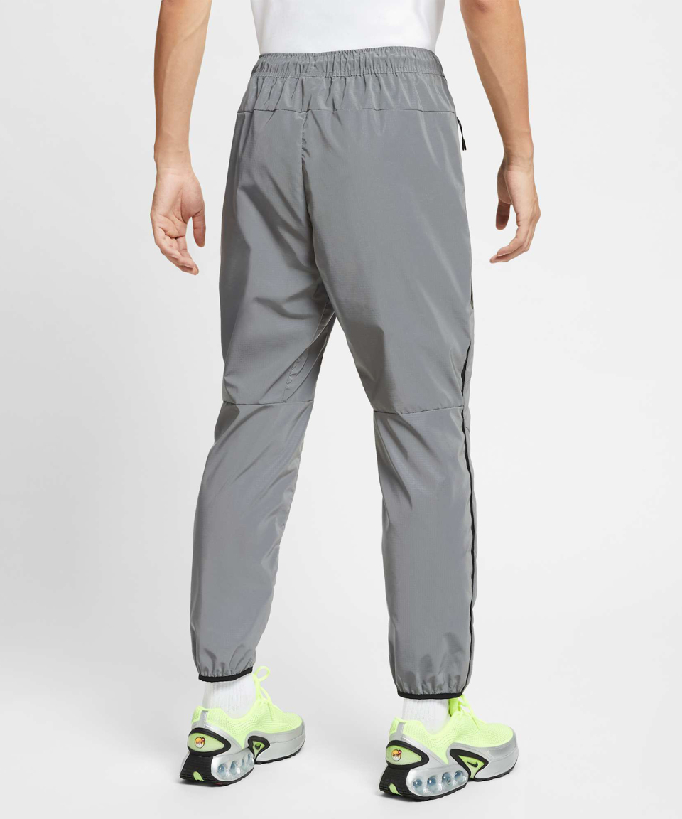 나이키(NIKE) 테크 우븐 팬츠 M - 리플렉티브 실버:블랙 / FZ7588-035