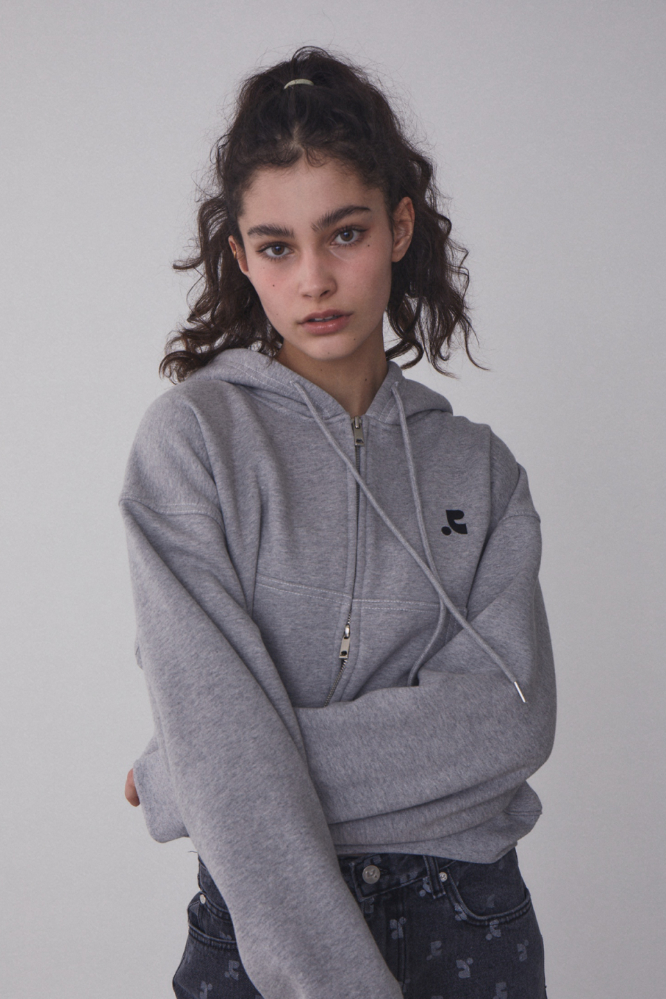 【REST&RECREATION】◆RR STITCH CROPPED HOOD ZIP-UP◆2color◆ MUSINSA | REST&RECREATION RR STITCH CROPPED HOOD ZIP-UP - GREY