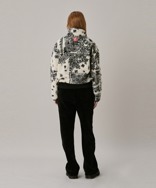 Свободный анорак 24 Shearing Half Zip-up_Cream