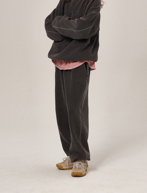 Hava Patchwork Pigment Sweatpants Charcoal