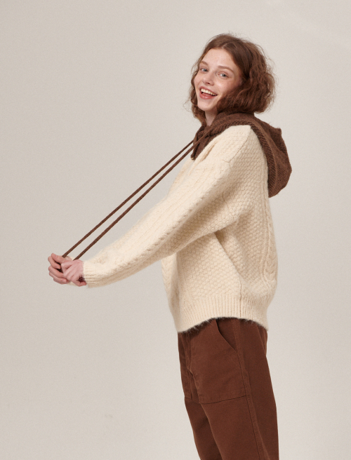 Daze Wool Fisherman Round Knit Ivory