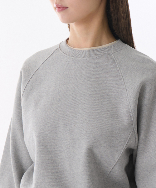 Женский объемный свитшот со вставками (Medium Grey)