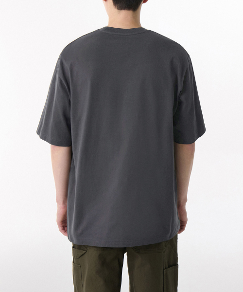 HEAVYWEIGHT RELAXED CREW NECK POCKET T-SHIRT [DARK GREY]