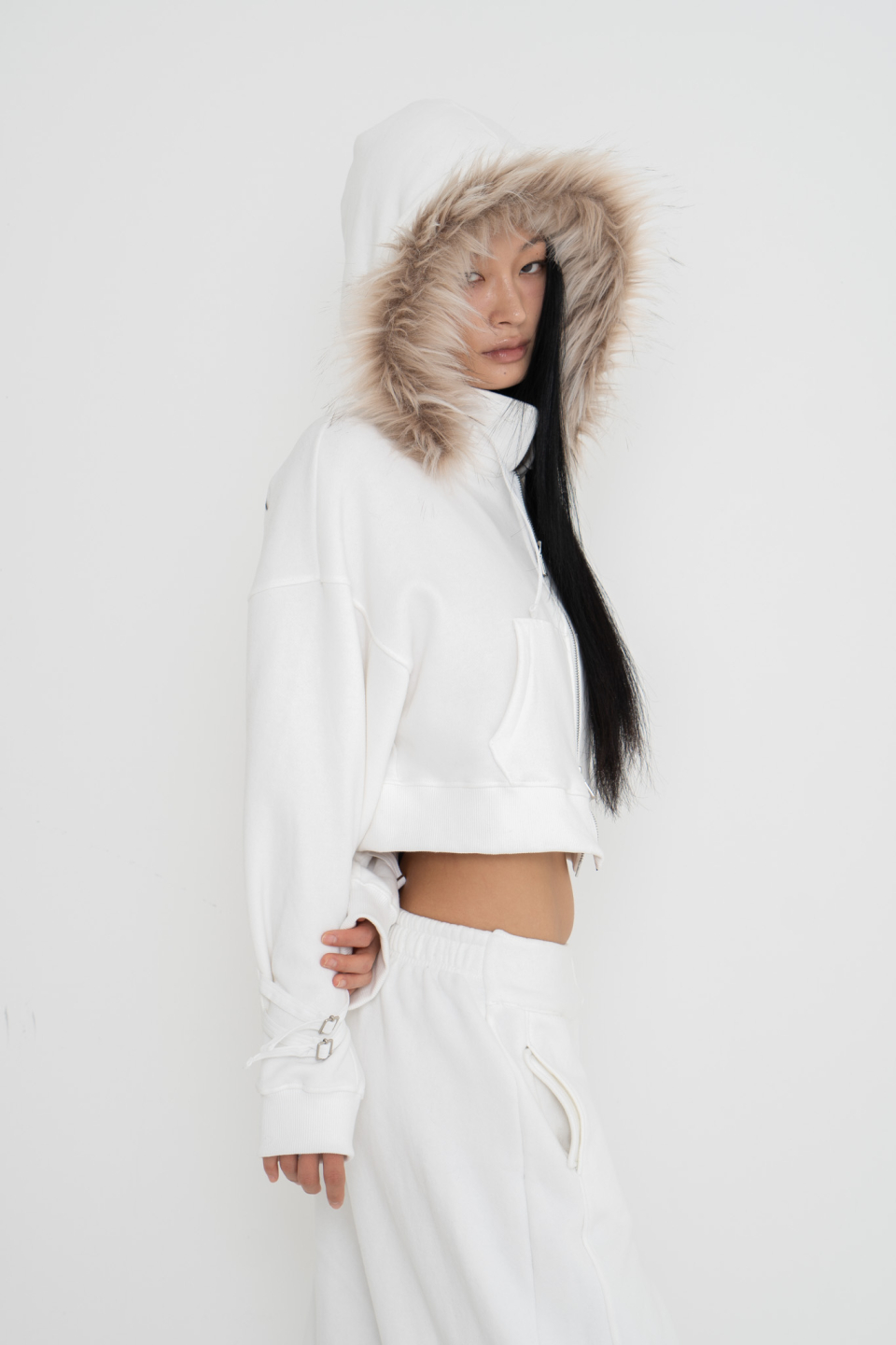 MUSINSA | 2000ARCHIVES LUXURY IS A DREAM HOODIE ZIP UP (IVORY)