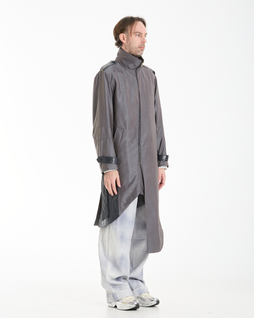 Dancers Runway Coat (silk-blue)