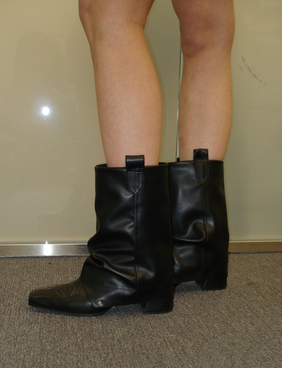 SHIRRING WARMER WESTERN BOOTS (BLACK) - 감도 깊은 취향