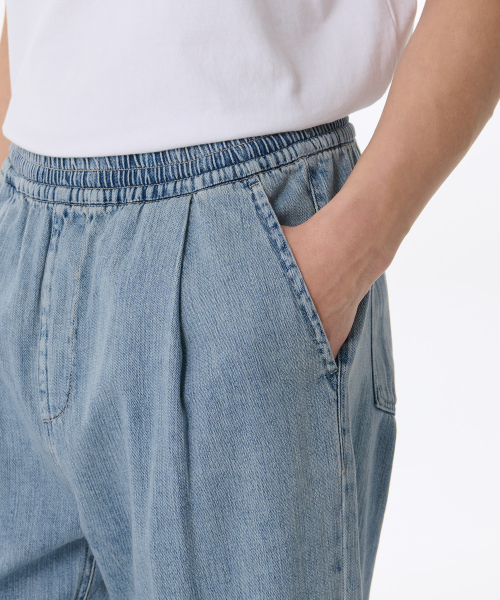 LINEN LIKE LOOSE TAPERED BANDING DENIM PANTS [LIGHT INDIGO]
