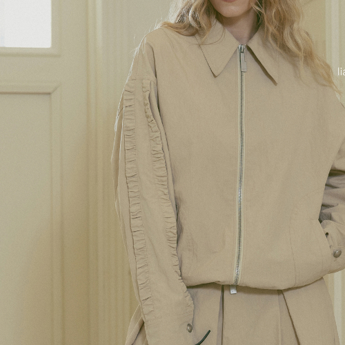 Riat Frill Classic куртка-прыжок — Beige