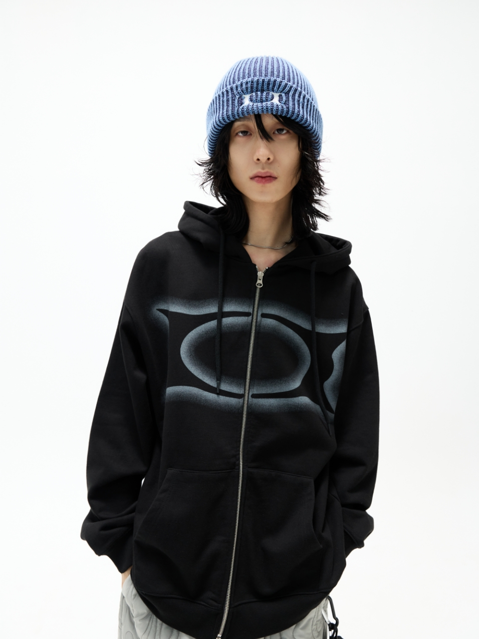 MUSINSA | CRITIC WORMHOLE LOGO HOODIE ZIP-UP BLACK
