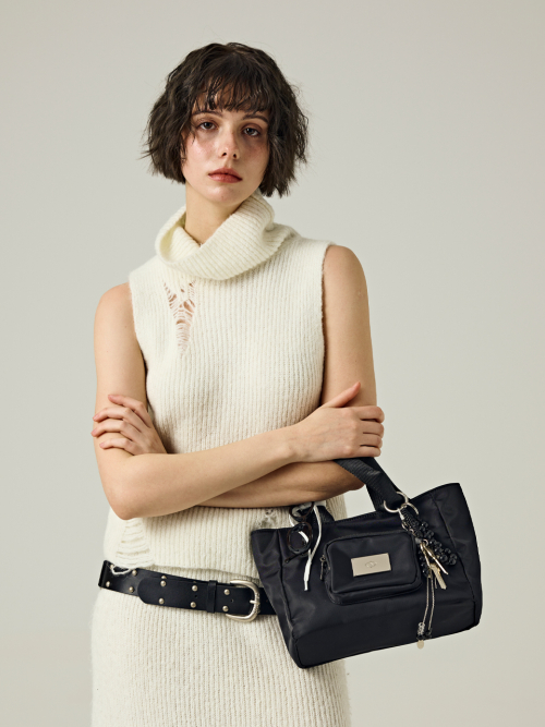 SYMBOL NYLON TOTE BAG [BLACK]
