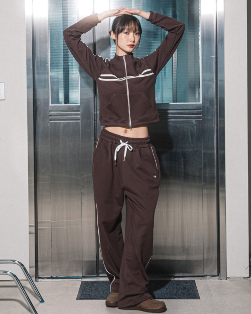 ROSE HALF NECK ZIP UP JACKET(BROWN)