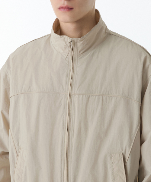 OVERSIZE TRACK WINDBREAKER JACKET [LIGHT BEIGE]