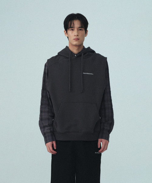 SLEEVELESS HOOD - CHARCOAL