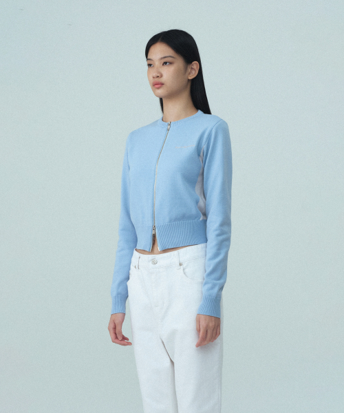 ROUND NECK KNIT ZIP-UP - SKY BLUE