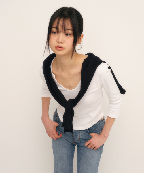 C 90S LINE SLIT NECK T-SHIRT_WHITE